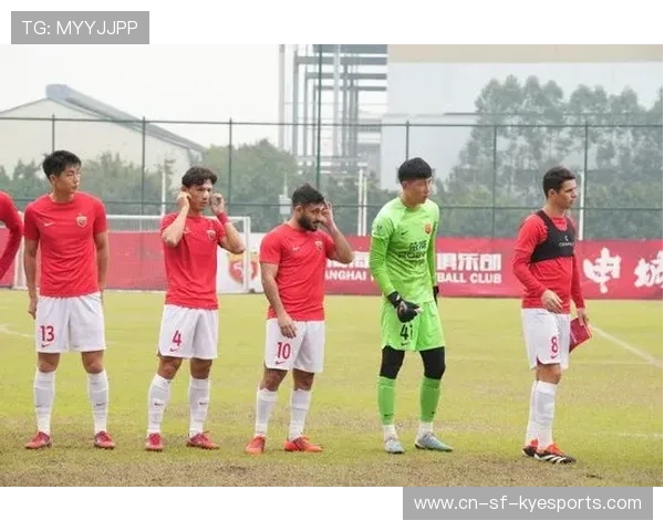 上海海港队长续约成功，上海海港队比赛