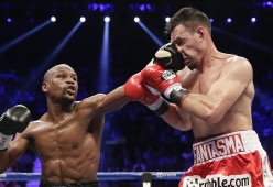 世界杯十六强：葡萄牙6比1瑞士 拉莫斯帽子戏法KO对手